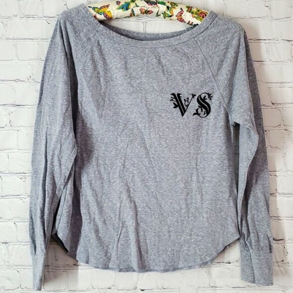 NWOT Victoria's Secret Scoop Neck Long Sleeve Velvet Logo Tee Size XS - Picture 1 of 11